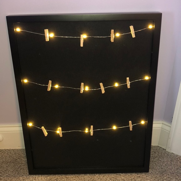 NEW Light up Photo Hanger (hangs on the wall) - Picture 2 of 8